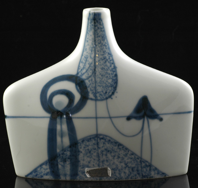 Japanese - Shoulder Vase