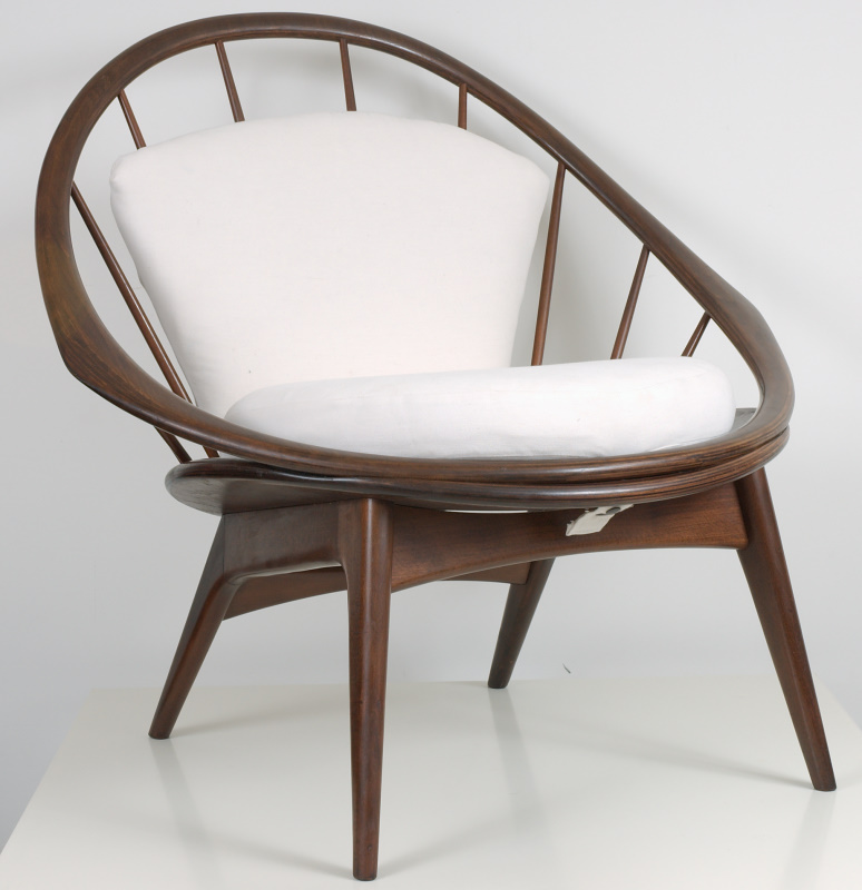 Danish made - Selig Round Chair